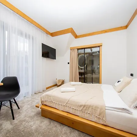 Apartman Apartroom 18 *