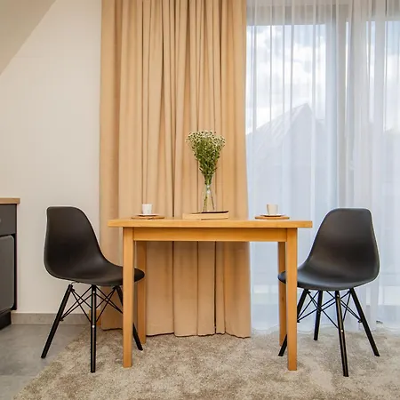 Apartroom 18 Apartment