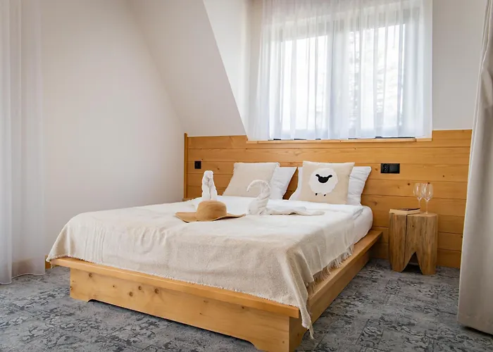 Apartroom 18 アパート ザコパネ