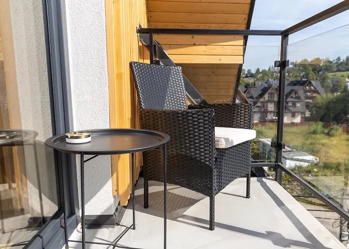 Apartroom 18 アパート ザコパネ