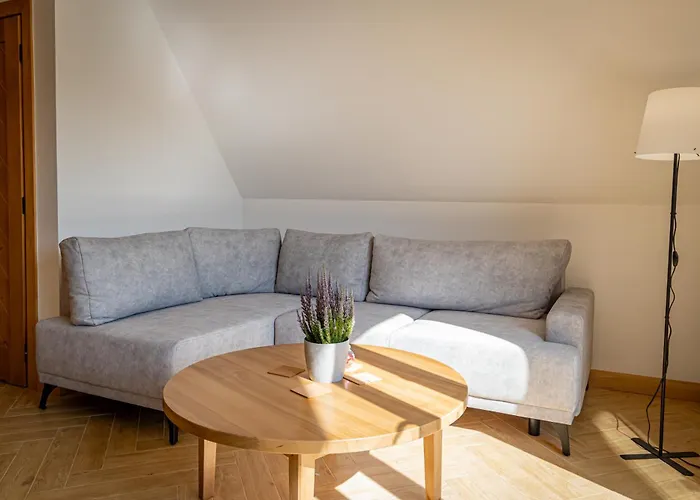 Apartroom 18 * ザコパネ